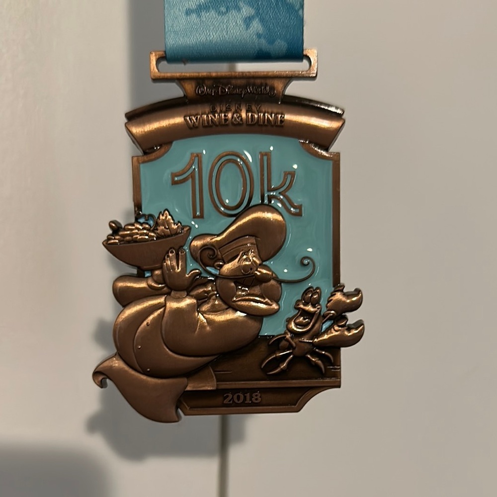 RunDisney 2018 Wine & Dine 10K Medal with Sebastian